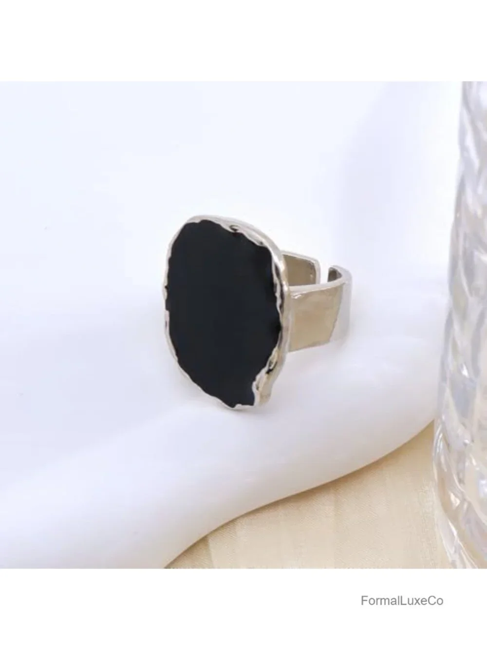 Vintage Gold Statement Ring for Women Chunky Enamel Drip Finger Ring Gothic